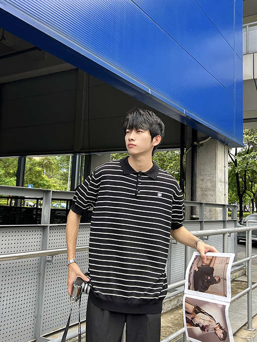 セリーヌ クラシックなコットン平織りニット半袖Tシャツ