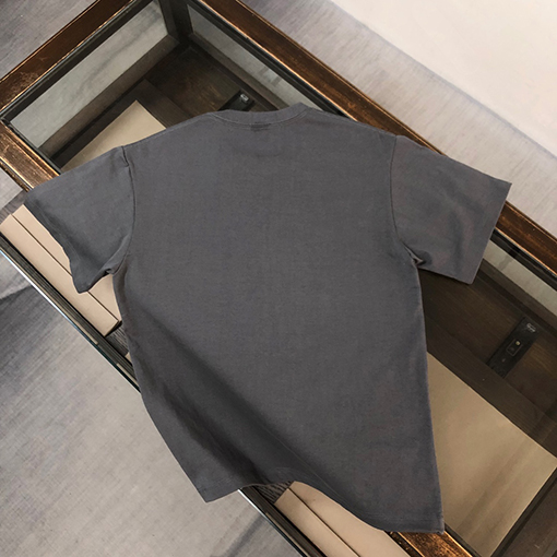 ロエベ  胸にパッチワークのアルファベット半袖Tシャツ