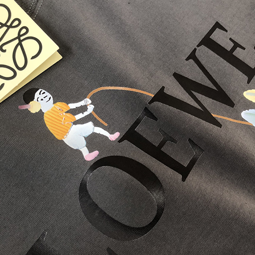 ロエベ 新しい半袖Tシャツ
