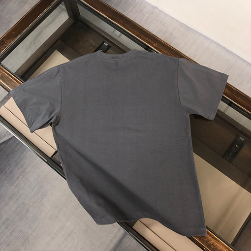 ロエベ 新しい半袖Tシャツ