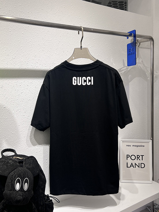グッチ   最新の プリント半袖Tシャツ