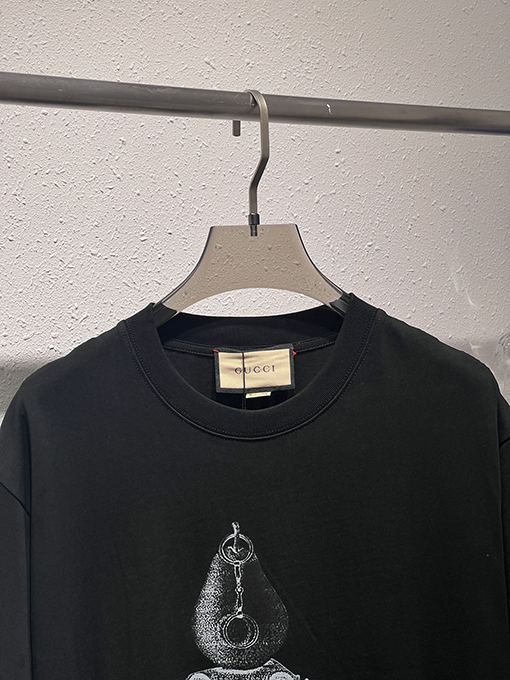 グッチ   最新の プリント半袖Tシャツ