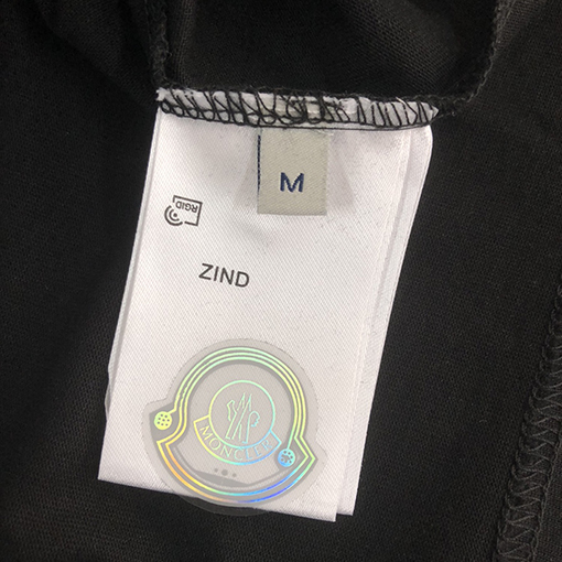モンクレール 新しいカップルの半袖Tシャツ