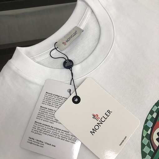 モンクレール 新しいカップルの半袖Tシャツ