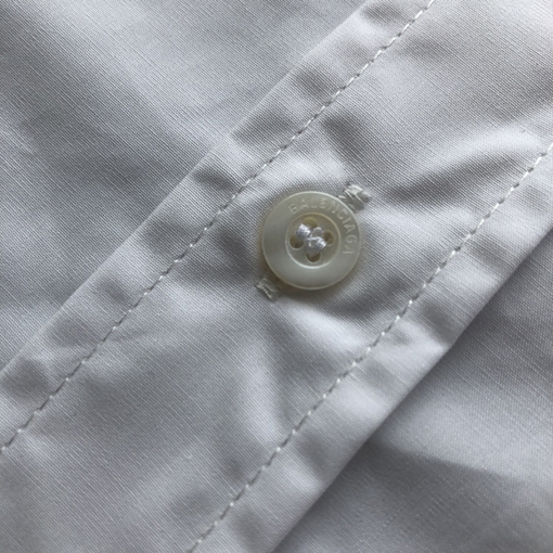 バレンシアガ   新しいコーラ刺繍OS半袖シャツ