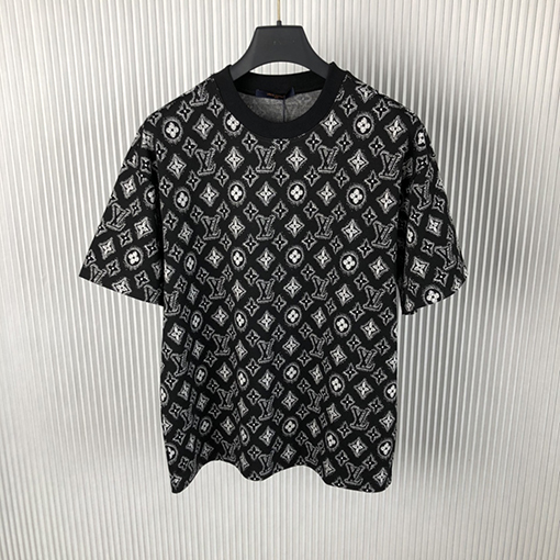 ルイヴィトンコピー  新しいジャカードロゴ半袖Tシャツ