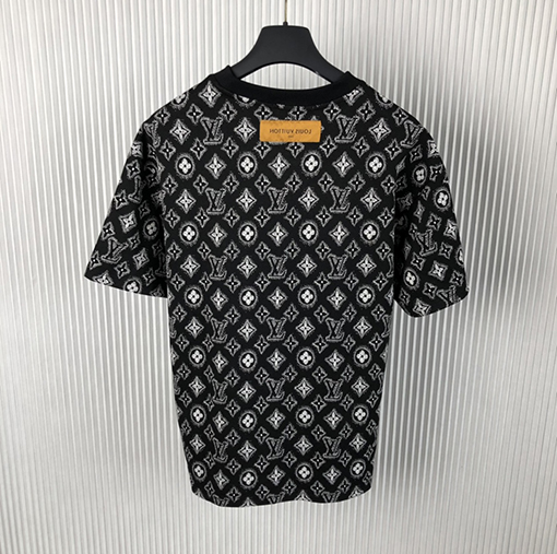 ルイヴィトンコピー  新しいジャカードロゴ半袖Tシャツ
