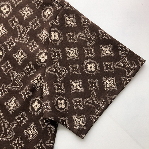 ルイヴィトンコピー  新しいジャカードロゴ半袖Tシャツ