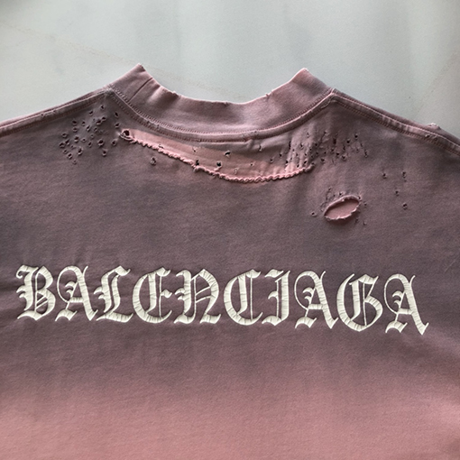 バレンシアガスーパーコピー 新しいクラックプリント半袖Tシャツ