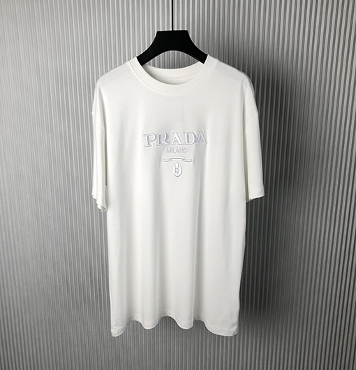 プラダコピー 新しい 刺繍文字半袖Tシャツ