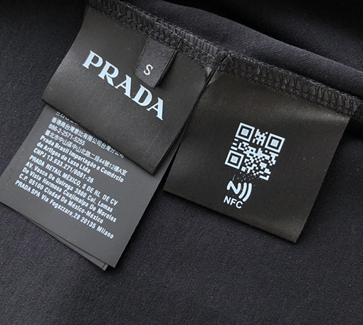 プラダコピー 新しい 刺繍文字半袖Tシャツ