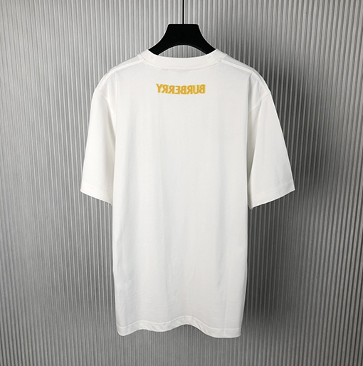 バーバリースーパーコピー 新しいラウンドネック半袖Tシャツ