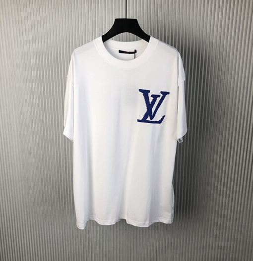ルイヴィトンコピー  新しい発泡文字ロゴ半袖Tシャツ
