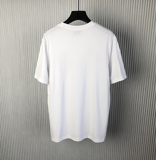 モンクレール 新しい立体文字半袖Tシャツ
