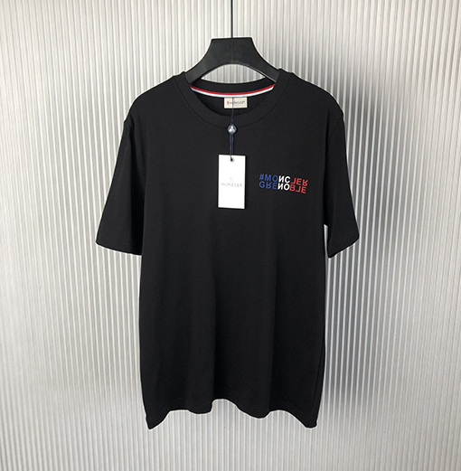 モンクレール 新しい立体文字半袖Tシャツ