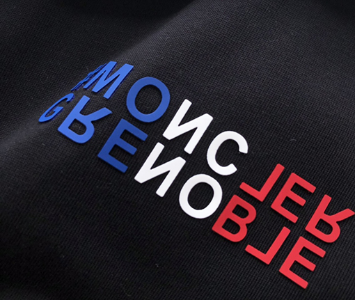 モンクレール 新しい立体文字半袖Tシャツ