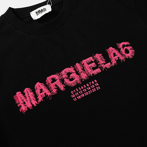 マルタンマルジェラコピー  新しいロゴ刺繍ウォッシュ磨かれたタッセル半袖Tシャツ