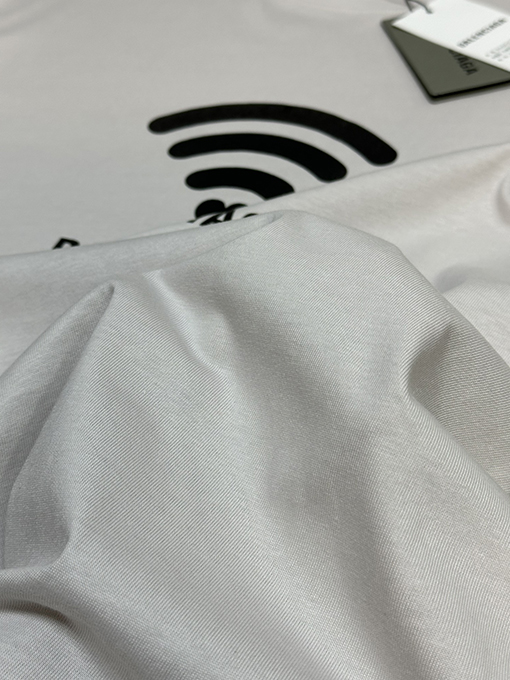 バレンシアガ スタイリッシュなワイヤレスプリント半袖Tシャツ