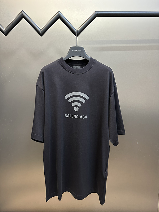 バレンシアガ スタイリッシュなワイヤレスプリント半袖Tシャツ