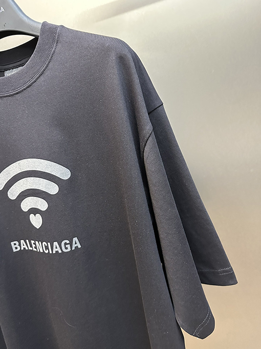 バレンシアガ スタイリッシュなワイヤレスプリント半袖Tシャツ