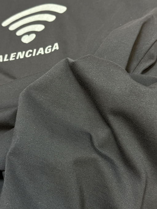 バレンシアガ  スタイリッシュなワイヤレスプリント半袖Tシャツ
