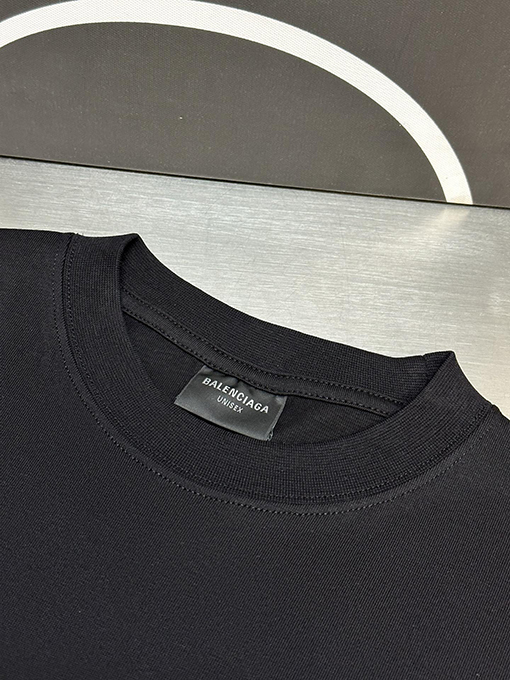 バレンシアガ スタイリッシュなワイヤレスプリント半袖Tシャツ