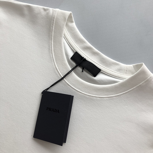 プラダ 新しい立体逆三角文字半袖Tシャツ