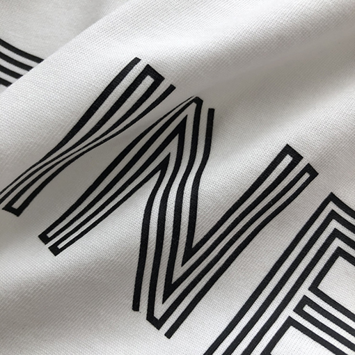 セリーヌコピー 新しいラインアルファベットラウンドネック半袖Tシャツ