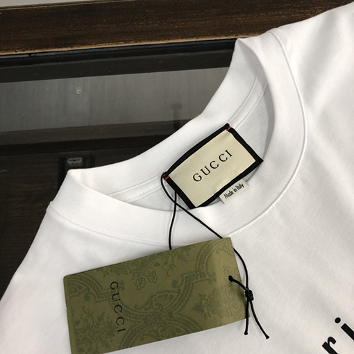 グッチスーパーコピー  新しいラウンドネック半袖Tシャツ