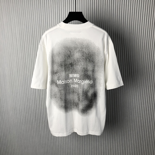 マルタンマルジェラスーパーコピー  新しいグラデーションプリントラウンドネック半袖Tシャツ