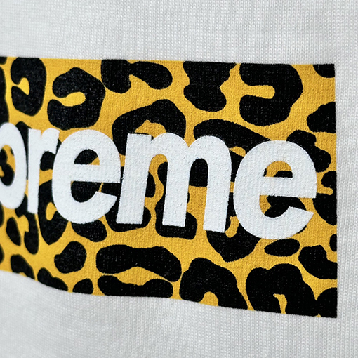 シュプリーム上海オープン限定 半袖 Tシャツの通販