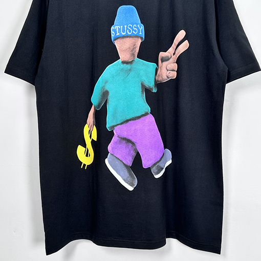 ステューシー  平和と繁栄の漫画のキャラクター半袖Tシャツ