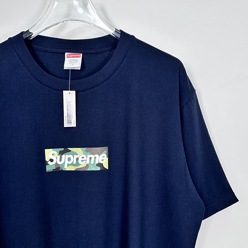 シュプリームスーパーコピー ロゴTシャツ迷彩柄半袖Tシャツ