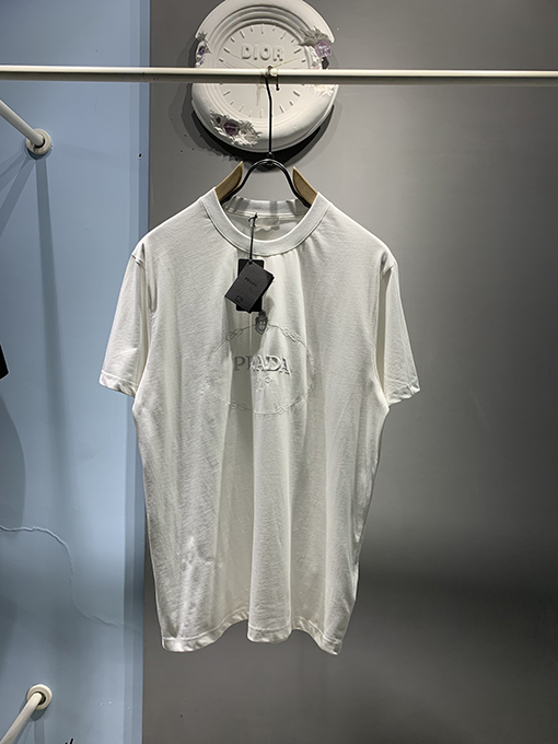 プラダ 新しいサヴォイノット刺繍半袖Tシャツ