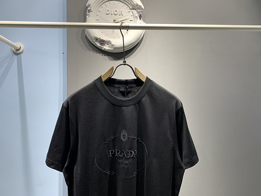 プラダ 新しいサヴォイノット刺繍半袖Tシャツ