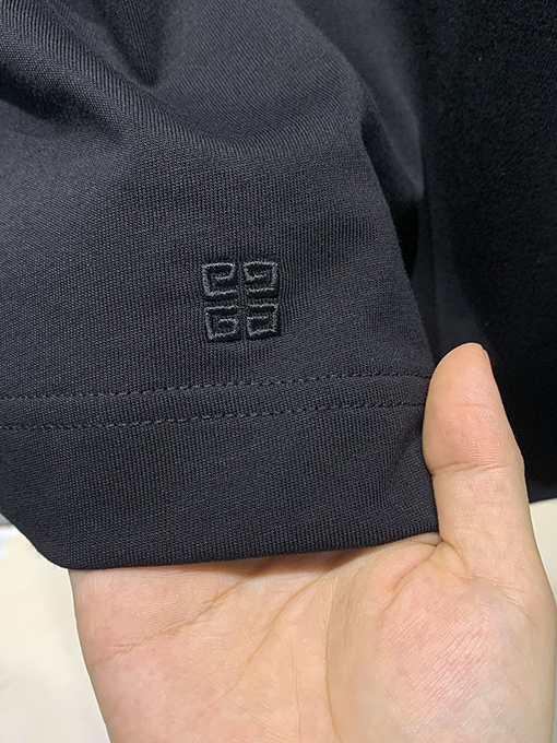 ジバンシイ 新しい宝石の花の刺繍半袖Tシャツ