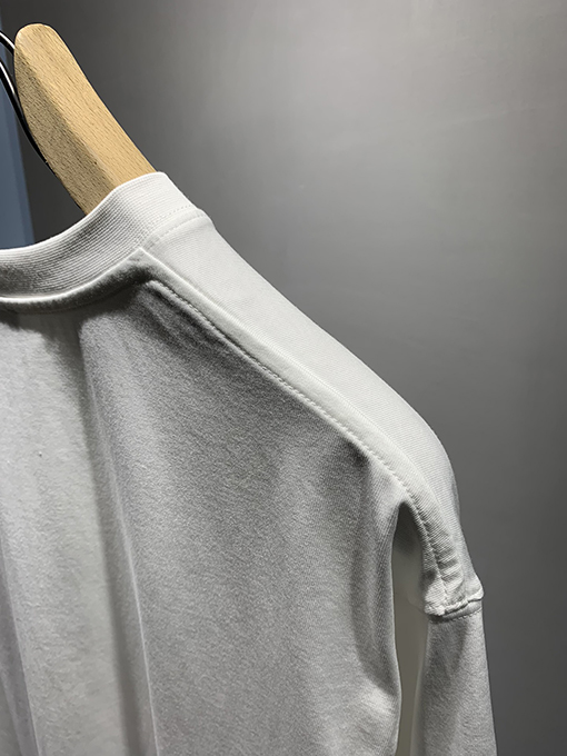 ディオールスーパーコピー 最新のクチュールロゴ刺繍半袖Tシャツ