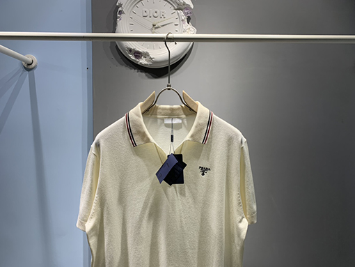 プラダ 新しいシルクと綿のブレンド、バックルレスポロシャツ