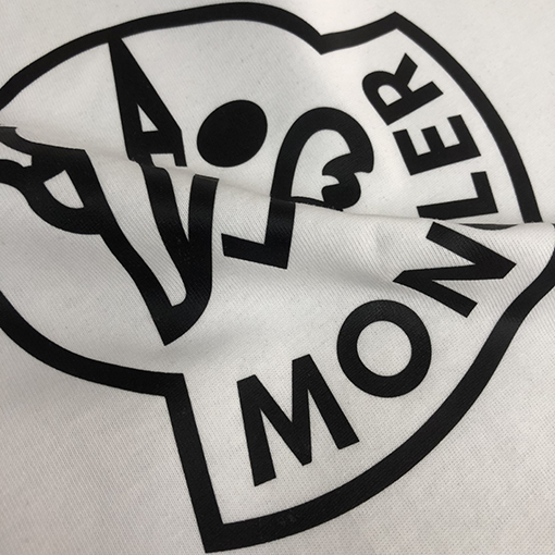 モンクレールスーパーコピー 新しいカップルの半袖Tシャツ
