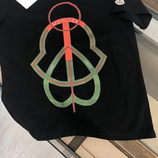 モンクレール 新しいカップルの半袖Tシャツ