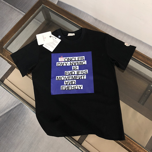 モンクレール 新しい胸の文字がプリントされた半袖Tシャツ