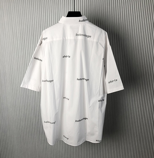 バレンシアガ 新しいプリント文字半袖シャツ