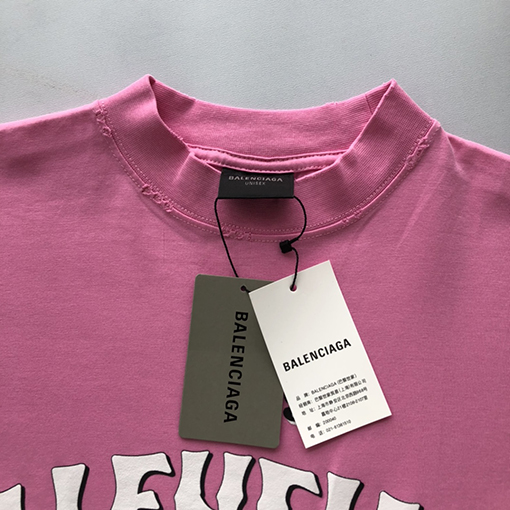 バレンシアガ 新作 終わっていない半袖Tシャツ