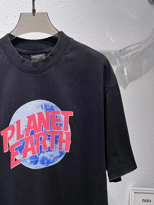 バレンシアガ プアースプリントウォッシュヴィンテージ半袖Tシャツ