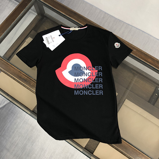 モンクレール  新しい半袖Tシャツ