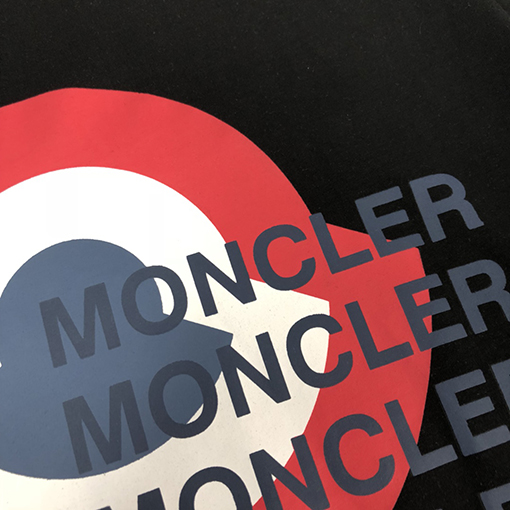 モンクレール  新しい半袖Tシャツ