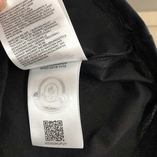 モンクレール  新しい半袖Tシャツ