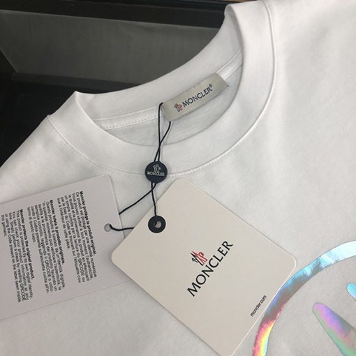 モンクレール  新しいファッションストリートショット半袖Tシャツ