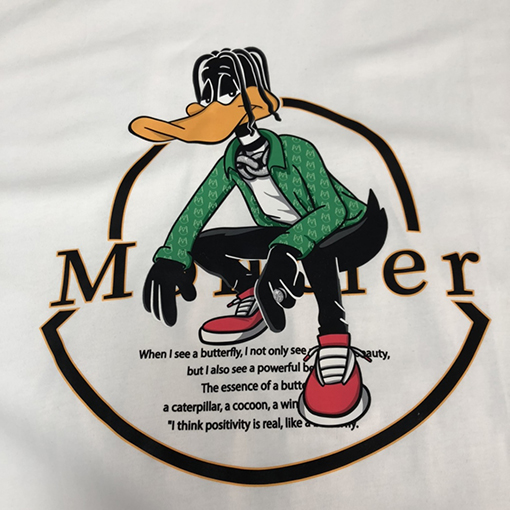 モンクレール  新しい半袖Tシャツ