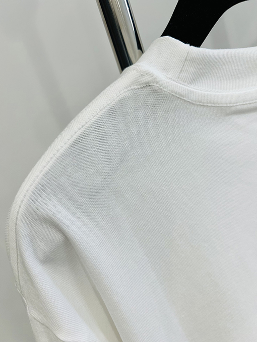 ディオールコピー  新しい虹のアルファベットの落書きプリント半袖Tシャツ